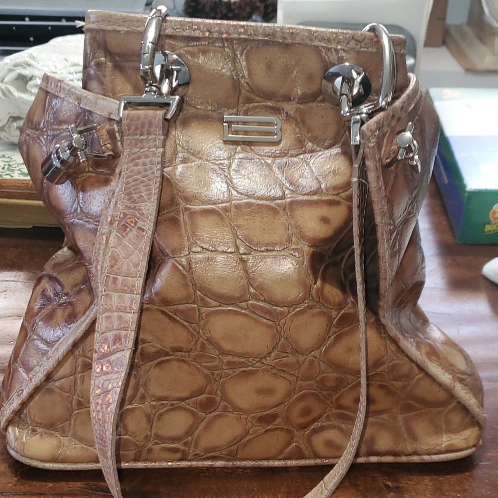 B Swanky Leather Python Look Shoulder Bag / Backp… - image 1